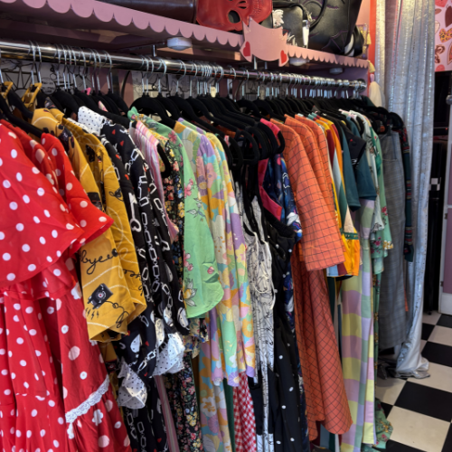 Discount Retro Emporium on Smith St Warwick