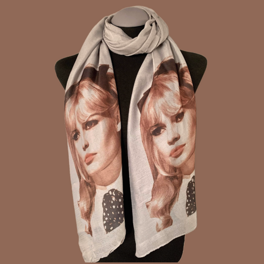 Brigitte Bardot Scarf. Vintage Icons. Vintage style gift for her.: Peach